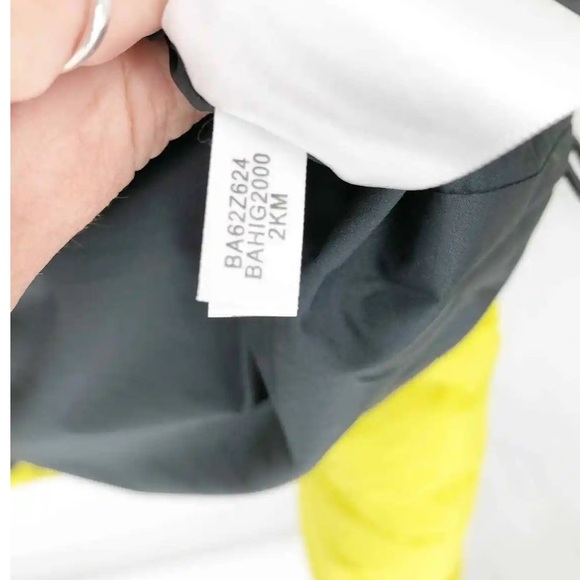 BASS OUTDOOR Womens Discovery Puffer Jacket Bright Yellow XL Citronelle NWT - Picture 10 of 13